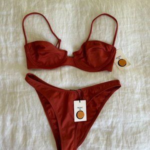NEW WITH TAGS TROPIC OF C URUSULA BIKINI SET IN RIAD